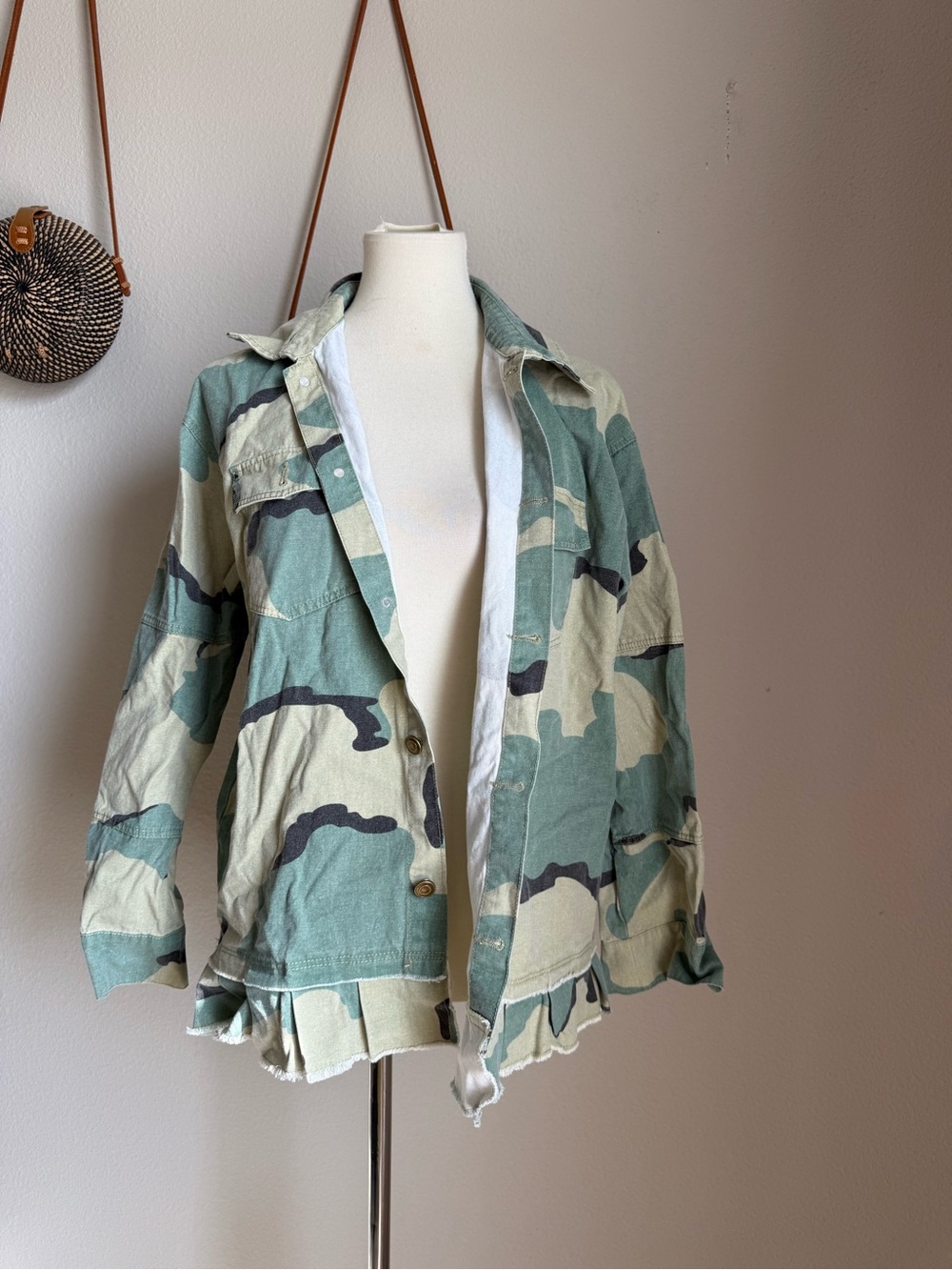 Camouflage Peace Ruffle Button Jacket, Size Large